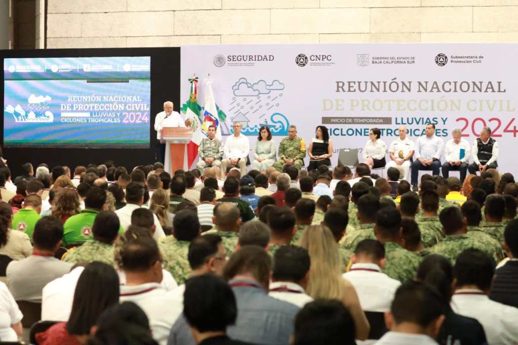 INAUGURA GOBERNADOR DE BCS, REUNIÓN NACIONAL DE PROTECCIÓN CIVIL&nbsp;2024