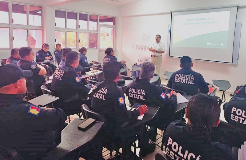 CAPACITA COEPRA A POLICÍAS ESTATALES EN PRIMEROS AUXILIOS