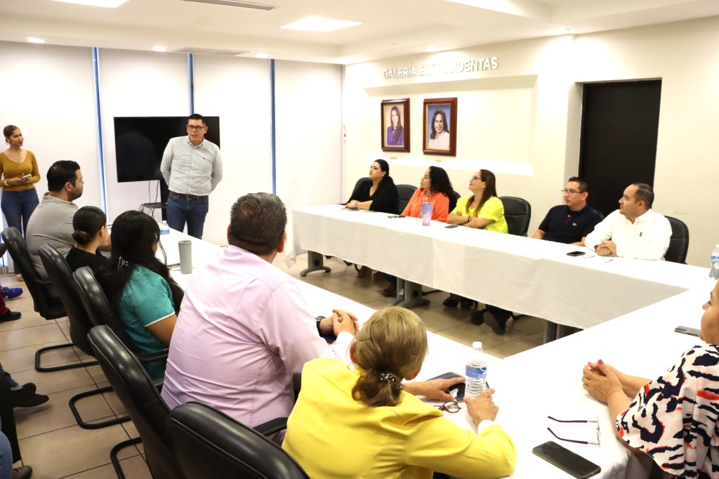 CONVOCA SEDIF BCS A EJERCER UNA PATERNIDAD RESPONSABLE Y POSITIVA