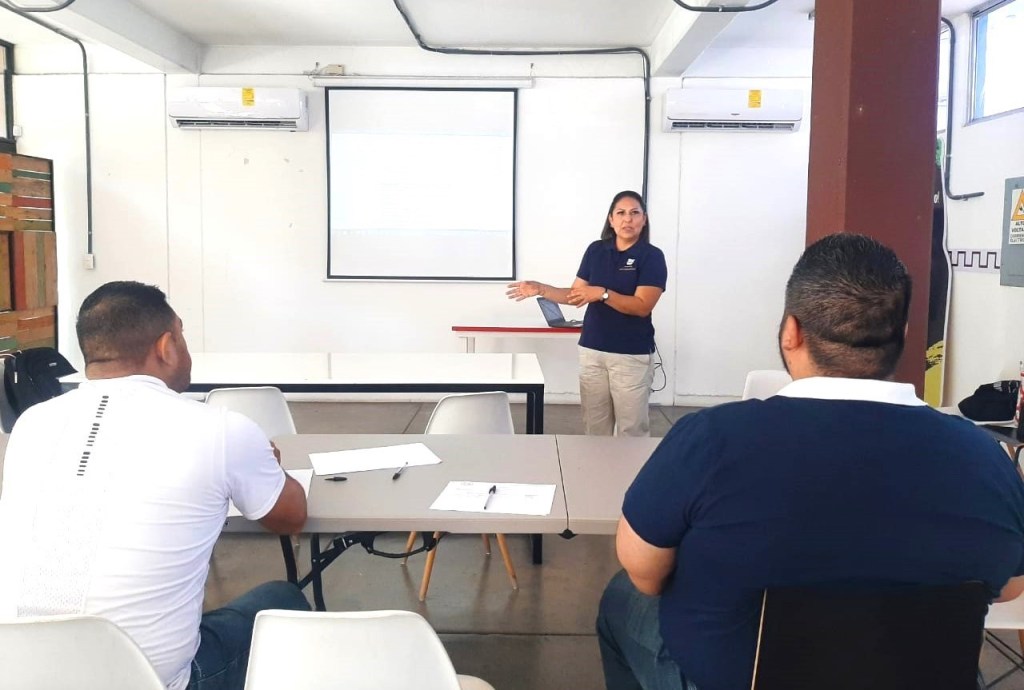 OPERADORES DEL 9.1.1 SON CAPACITADOS EN PRIMEROS AUXILIOS PSICOLÓGICOS