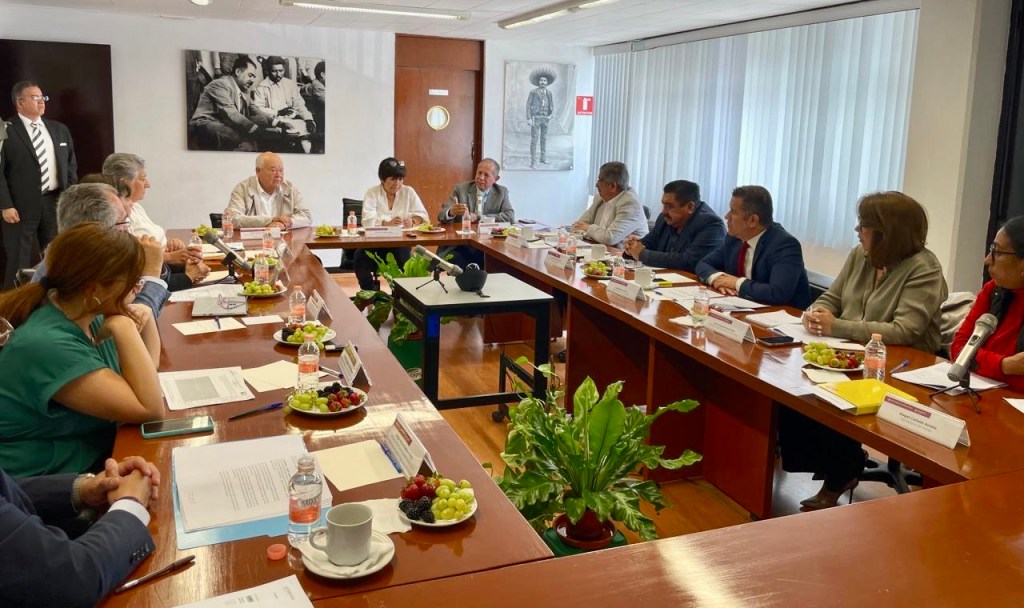 CONCRETA GOBERNADOR DE BCS DONACIÓN DE LA PLANTA DE TRATAMIENTO DE AGUAS RESIDUALES PARA LOS CABOS