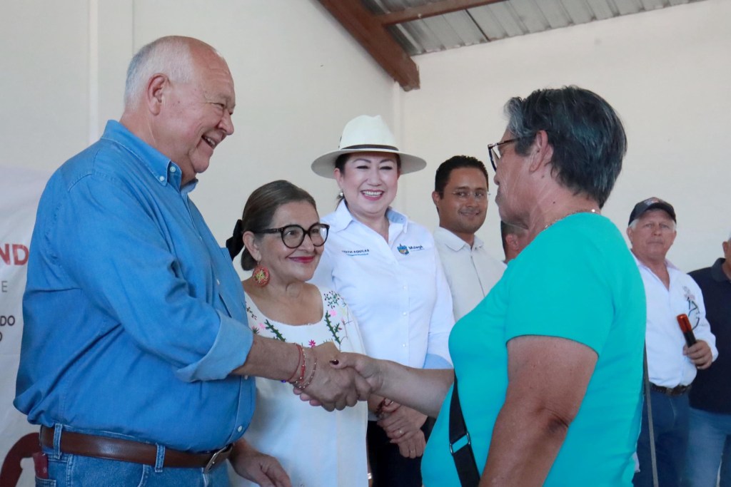 ENTREGA VMCC 30 ACCIONES DE VIVIENDA Y APOYOS AL SECTOR PESQUERO EN MULEGÉ