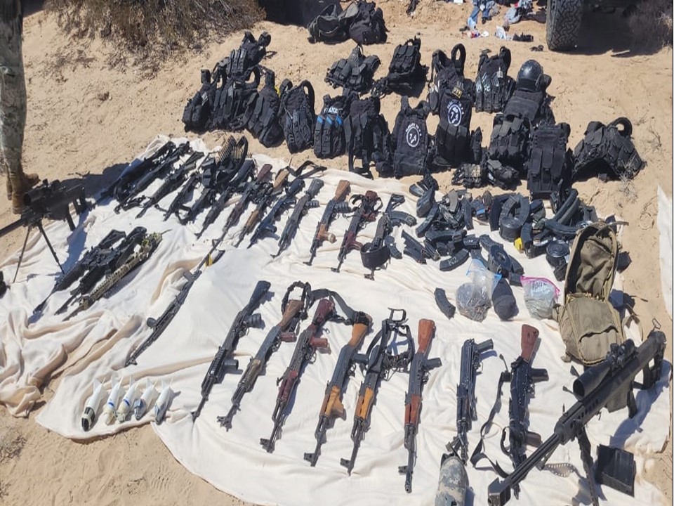 Ejército Mexicano detiene a 21 personas asegurándolesarmamento en Sonoyta y San Luis Río&nbsp;Colorado