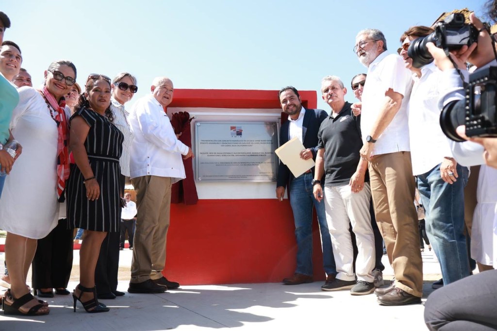 ENTREGA GOBERNADOR OBRAS DE PAVIMENTACIÓN EN LOS CABOS CON UNA INVERSIÓN SUPERIOR A 57 MILLONES DE PESOS