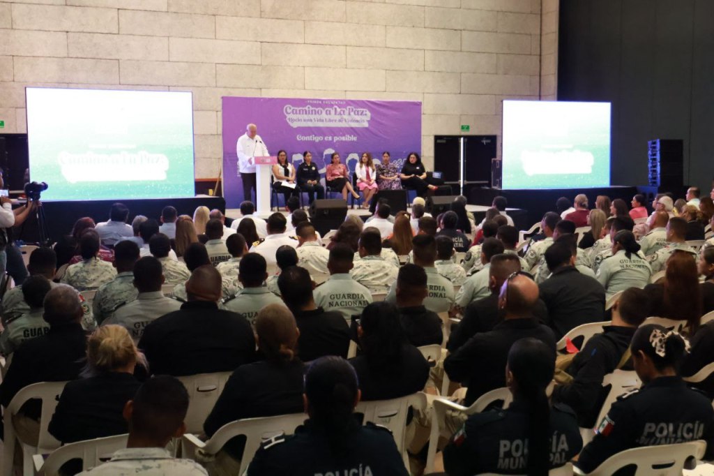 DIRIGE VÍCTOR CASTRO COSÍO PRIMER ENCUENTRO “CAMINO HACIA LA PAZ”, HACIA UNA VIDA SIN VIOLENCIA”