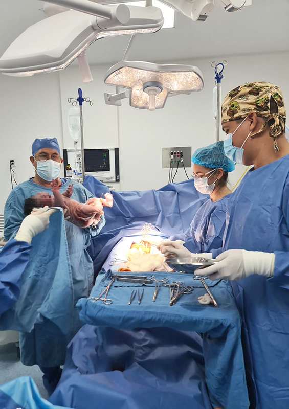 ATIENDE NUEVO HOSPITAL GENERAL DE SANTA ROSALÍA PRIMEROS NACIMIENTOS