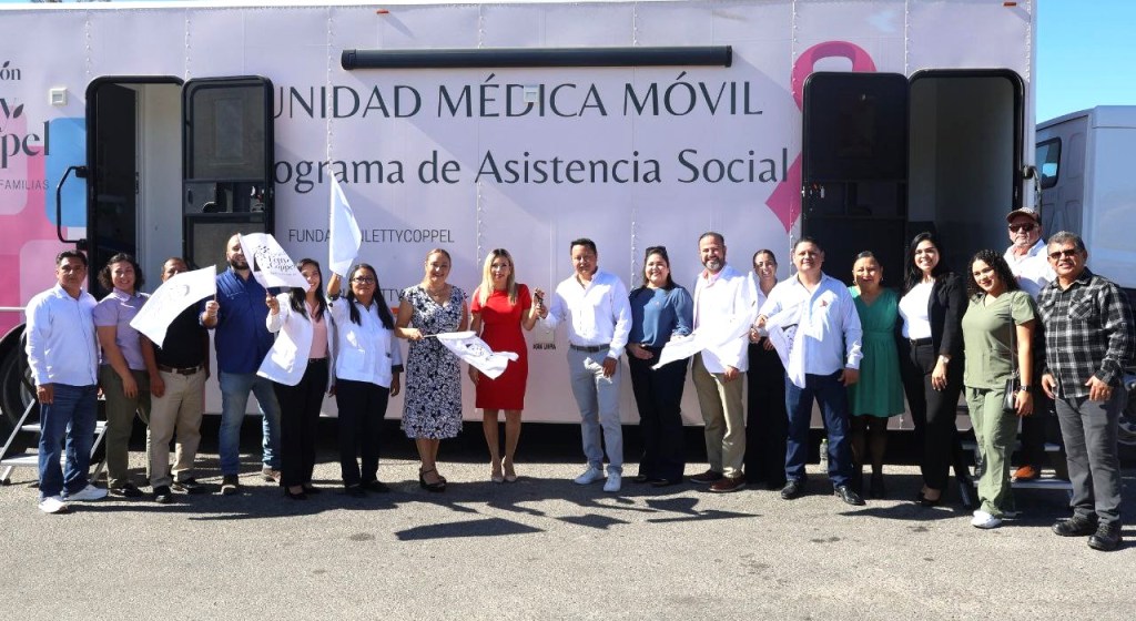RECIBE GOBIERNO DE BCS UNIDAD MÉDICA MÓVIL, POR PARTE DE FUNDACIÓN LETTY COPPEL
