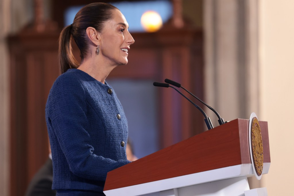 Gobierno de México da inicio al programa Bachetón para atender las carreteras y caminos de todo el&nbsp;país