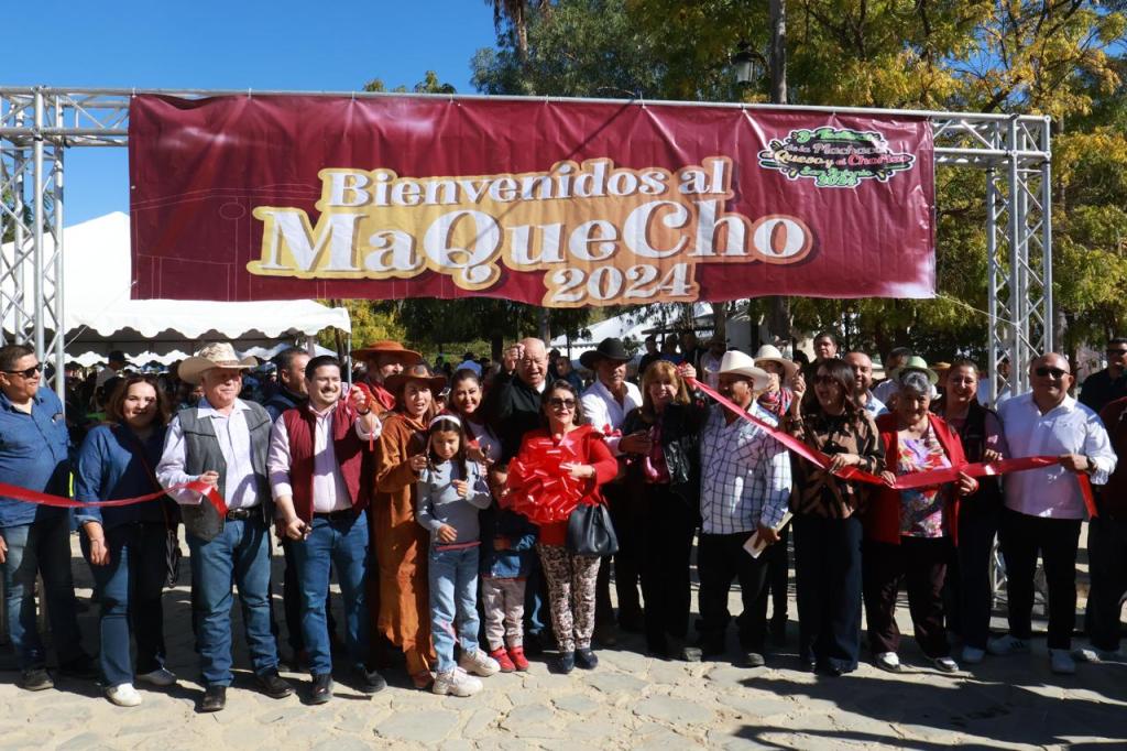 SEGUIREMOS IMPULSANDO EL ARRAIGO DE LAS HISTORIAS EN COMUNIDADES DE BCS: VÍCTOR CASTRO