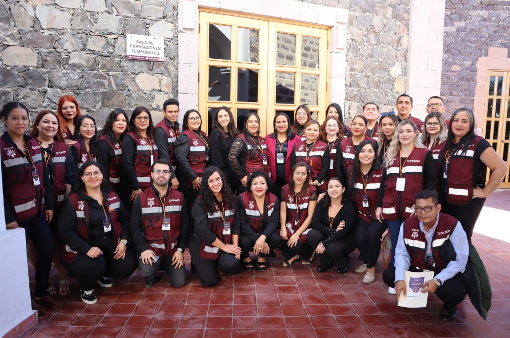 CLAUSURA ISMUJERES TRABAJOS DE PROGRAMAS PARA UNA VIDA LIBRE DE VIOLENCIA