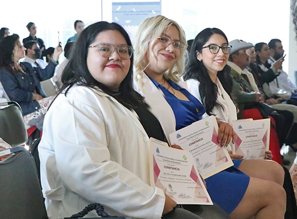 EGRESA HOSPITAL SALVATIERRA NUEVA GENERACIÓN DE 23 MÉDICOS INTERNOS DE&nbsp;PREGRADO