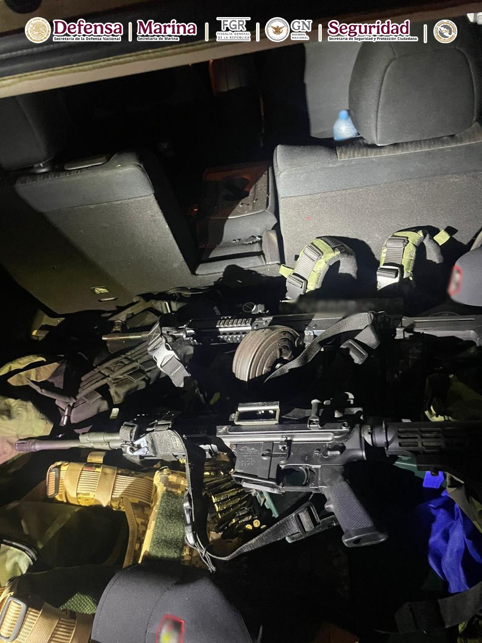 Derivado de trabajos de inteligencia, en Sinaloa se ejecutó una orden de cateo donde cinco personas fueron&nbsp;detenidas