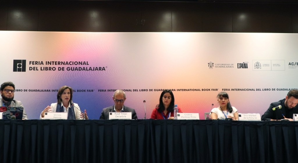 Regular la IA y apoyar a los medios, claves para defender la democracia ante la desinformación: ONU