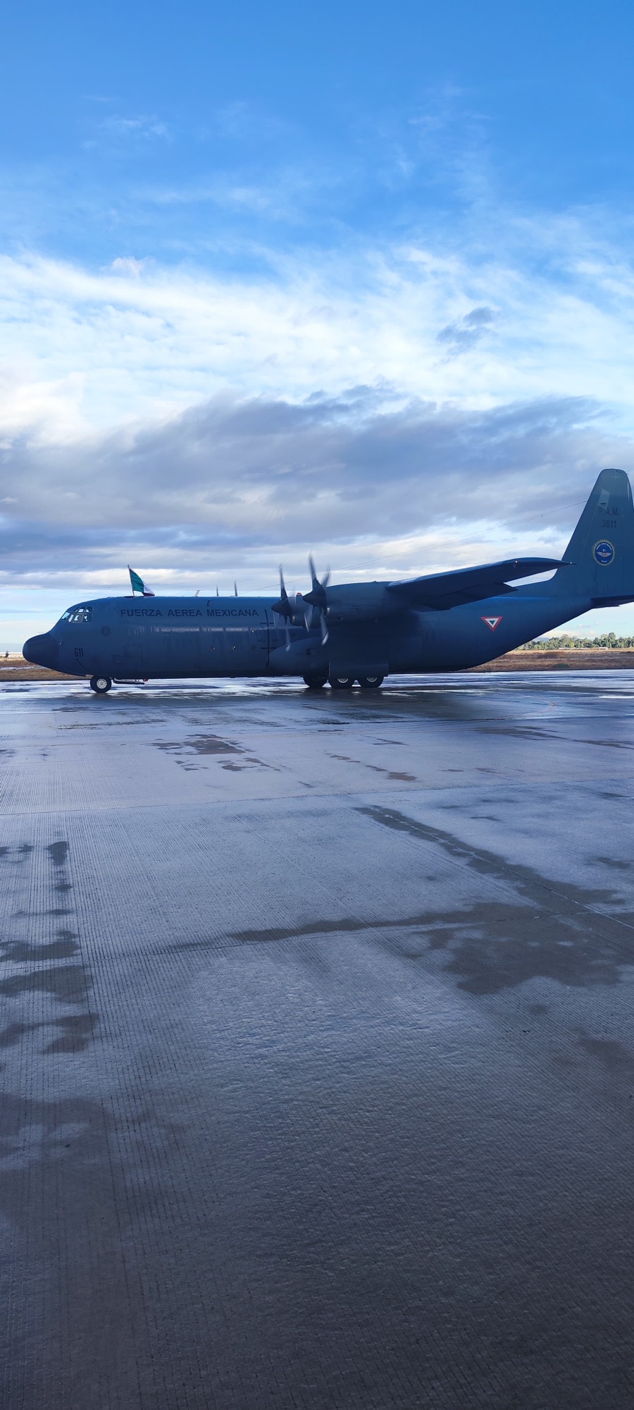 RUMBO A CALIFORNIA EQUIPO MEXICANO DE AYUDA HUMANITARIA PARA APOYAR EN EL COMBATE A LOS INCENDIOS FORESTALES EN ESA ENTIDAD