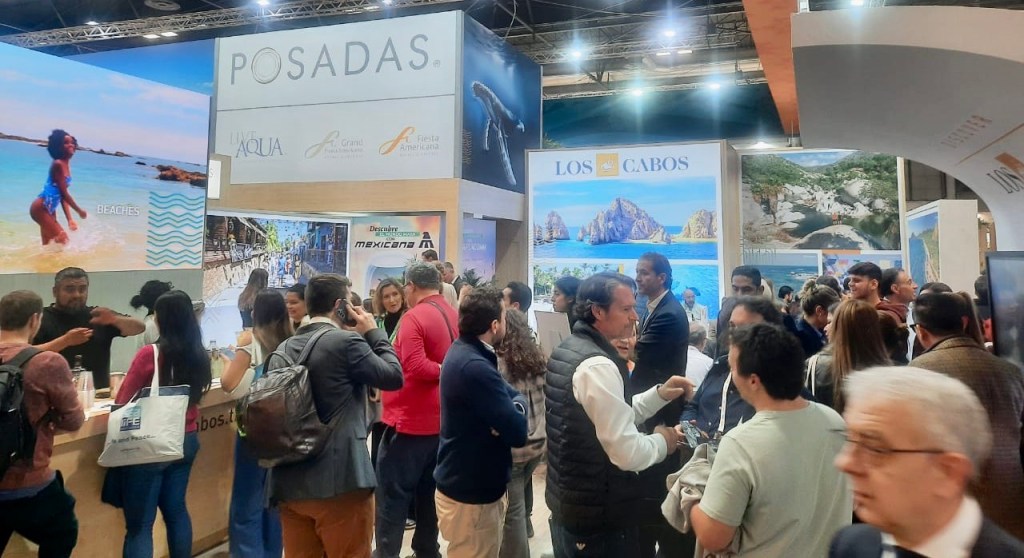 Atributos turísticos de BCS conquistan la Feria de Turismo de Madrid 2025