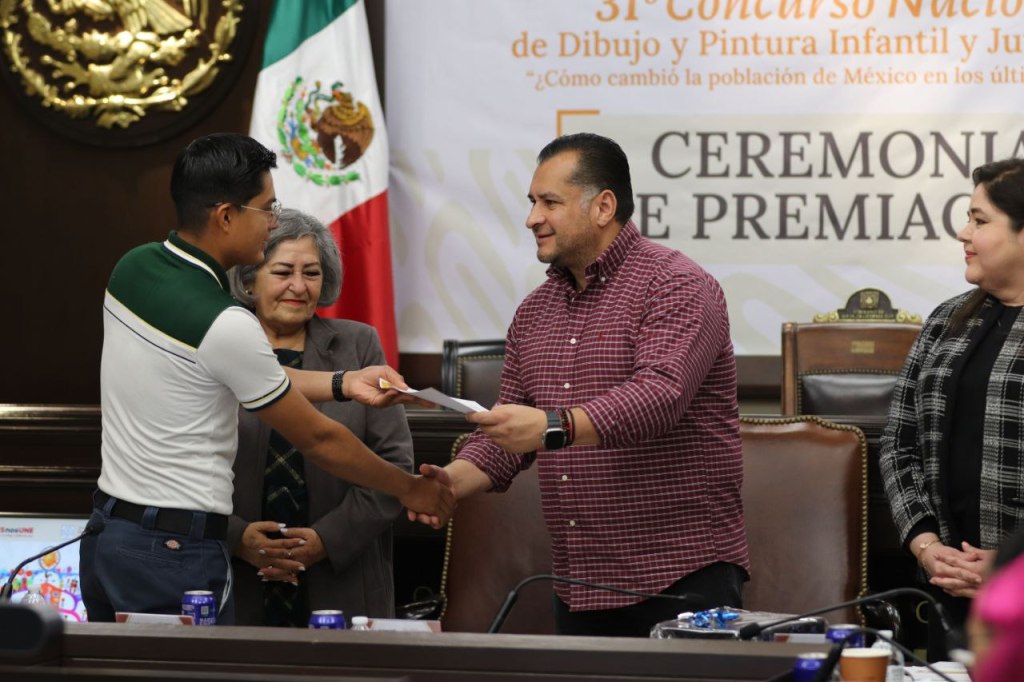PREMIAN A GANADORES DEL CONCURSO NACIONAL DE DIBUJO Y PINTURA INFANTIL Y JUVENIL 2024, ETAPA ESTATAL