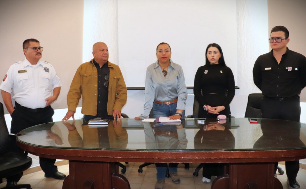 Previo al inicio de Spring break, afinan detalles de limpieza y rehabilitación en Centro de Cabo San Lucas