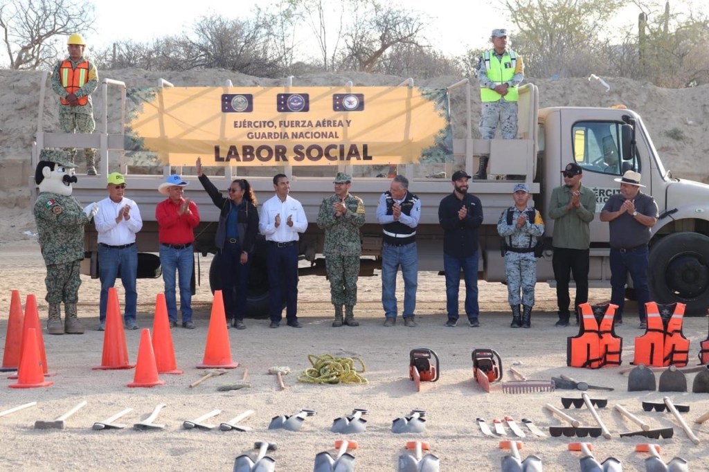 Realizan jornada de limpieza y atención social colonia Gastélum, en Cabo San Lucas