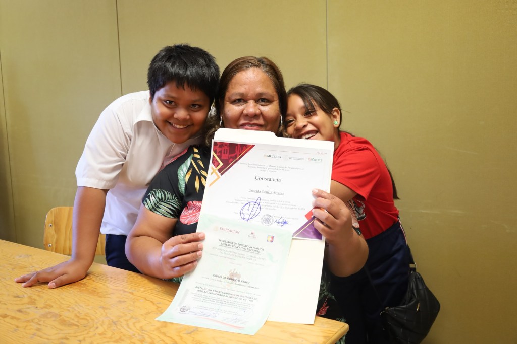 Invita ICATEBCS a mujeres y público en general a cursos durante marzo