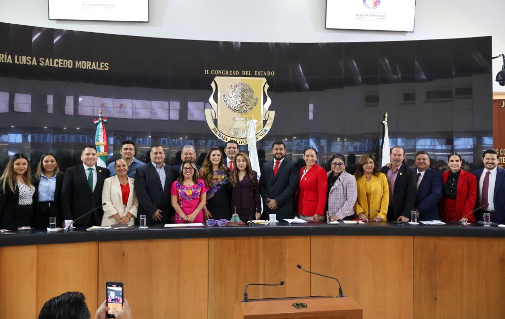 Trabajamos unidos los Poderes del Estado por el bien común y el desarrollo de BCS: Saúl&nbsp;González