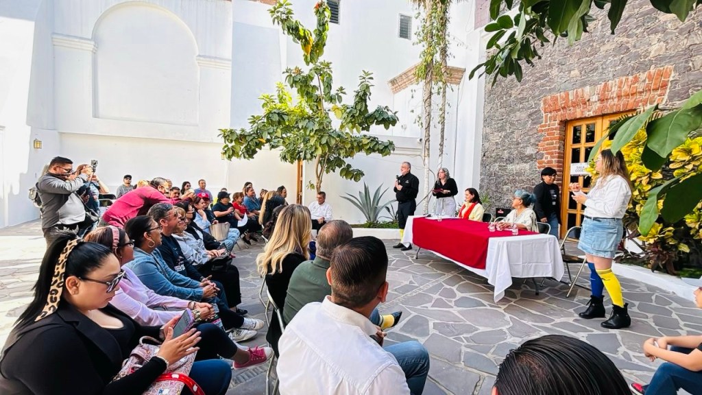 Conmemoran con exposición fotográfica el Día Mundial del Síndrome de Down