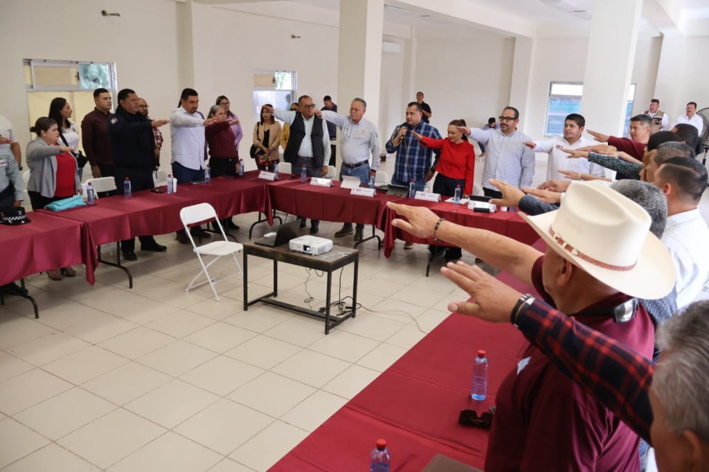 Atiende Saúl González Núñez, temas de seguridad y protección civil en Loreto