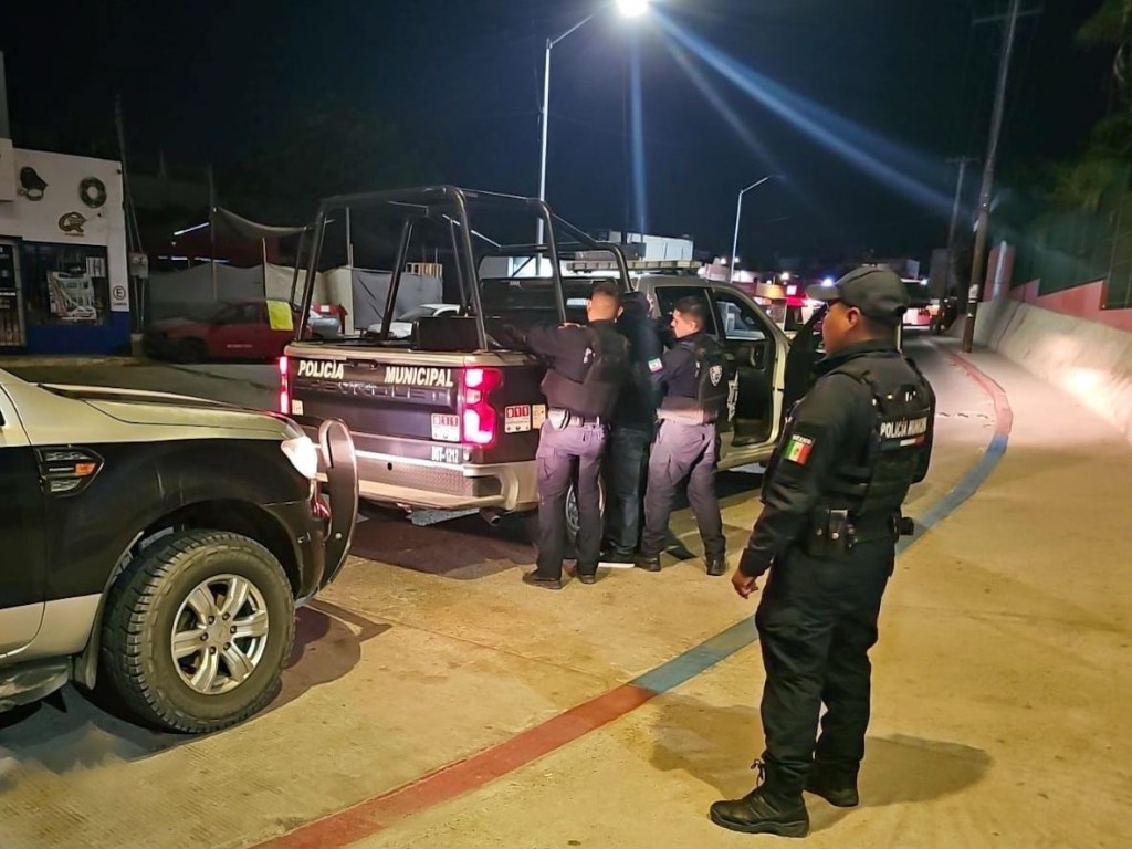 Refuerzan presencia policial con el operativo “Colonias Seguras” en Los&nbsp;Cabos