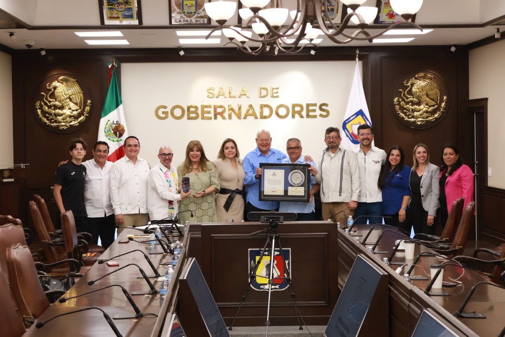 Sostiene el gobernador Víctor Castro encuentro con el presidente de CONCANACO&nbsp;SERVYTUR