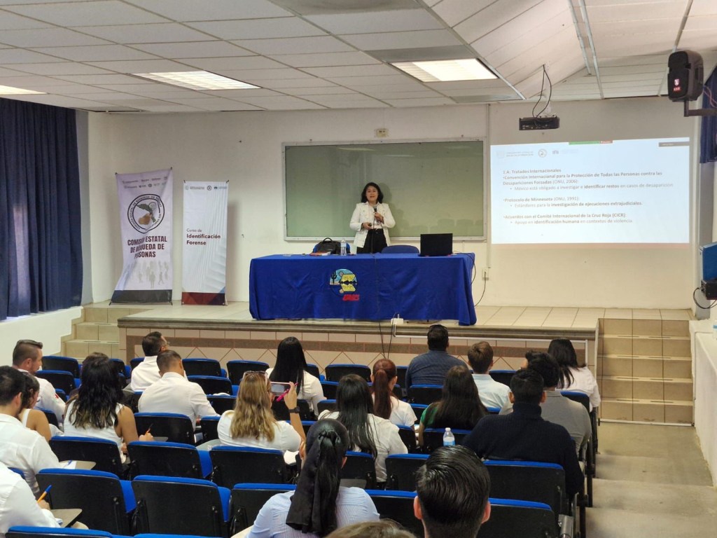 Recibe personal de la Comisión de Búsqueda de Personas curso en materia de identificación&nbsp;forense