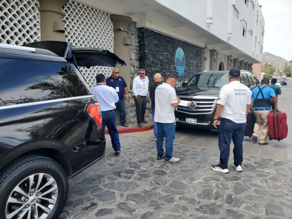 Continúan&nbsp;operativos de inspección&nbsp;de unidades transportadoras de servicio federal en Los&nbsp;Cabos