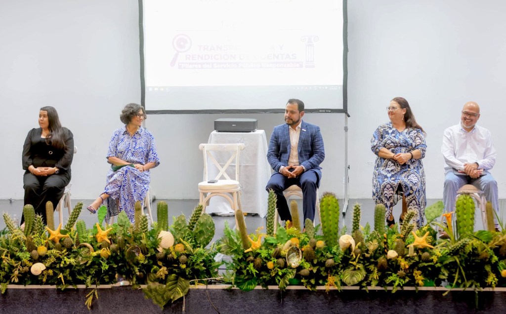 Alcalde&nbsp;Christian Agúndez lidera el camino hacia un gobierno transparente y responsable en Los&nbsp;Cabos