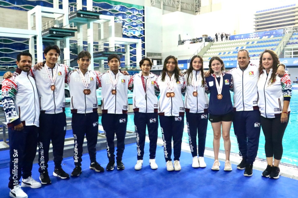 Clavadistas&nbsp;de BCS&nbsp;ganan 13 preseas en la Olimpiada Nacional&nbsp;2025