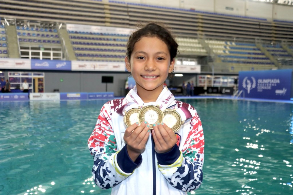 Conquista la clavadista Cinthya Moreno tres preseas de oro para&nbsp;BCS