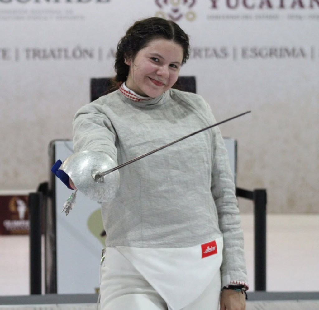 BCS gana su primera medalla de oro en la Olimpiada Nacional de Esgrima&nbsp;2025