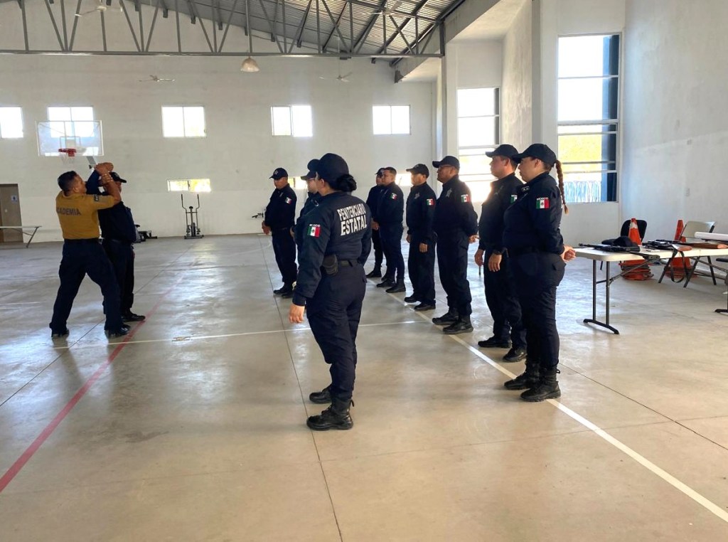 Capacitan a mandos operativos en temas de custodia&nbsp;penitenciaria