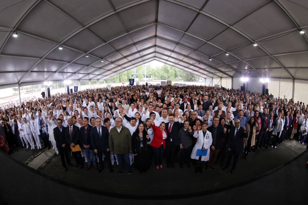 Reconoce Martí Batres a personal del Programa voluntario de ampliación de jornada laboral del&nbsp;ISSSTE&nbsp;
