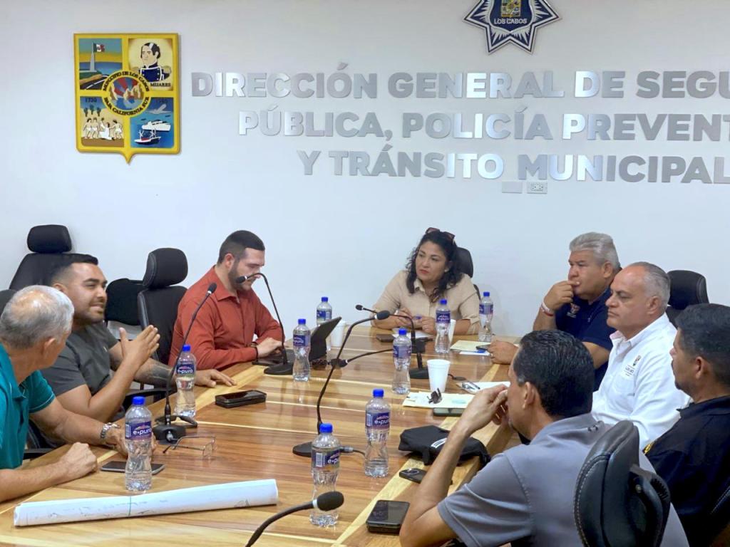 Refuerzan coordinación para mejorar rutas y paraderos del transporte público en Los&nbsp;Cabos