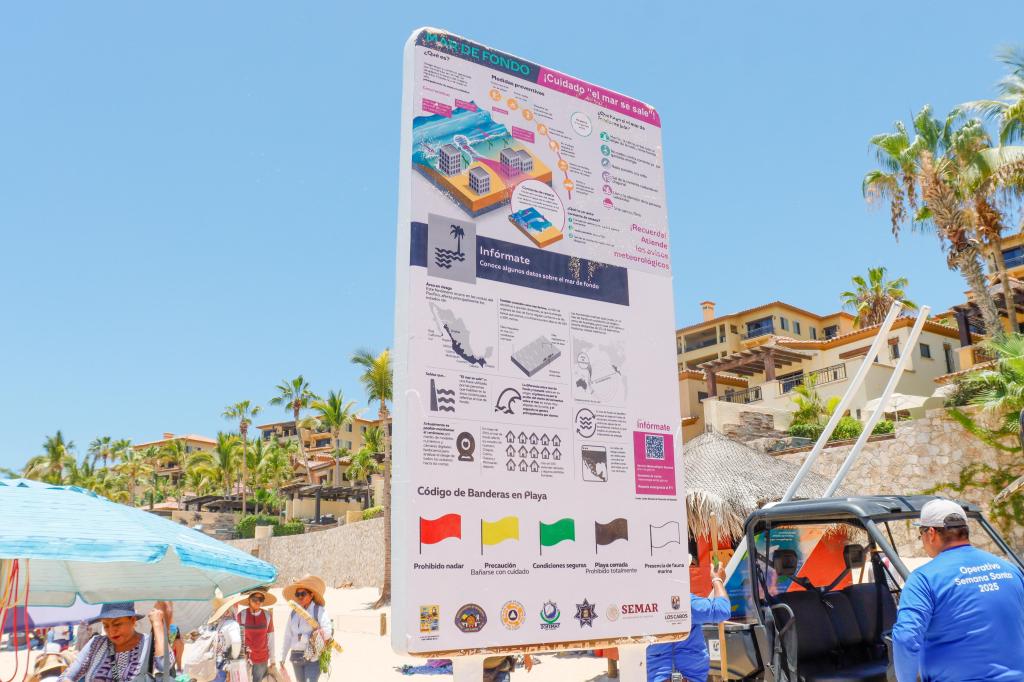 ZOFEMAT promueve el autocuidado en playas de Los cabos con la intalación de paletas informativas sobre condiciones del&nbsp;mar