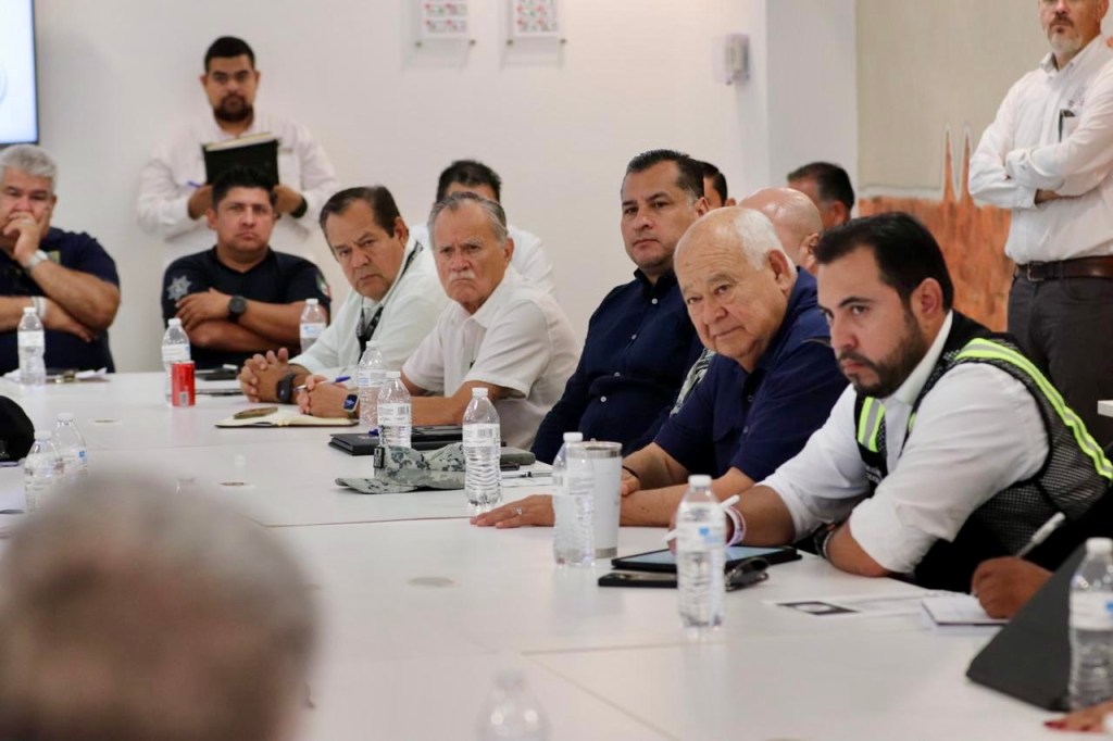Encabeza&nbsp;el&nbsp;Gobernador de BCS Mesa Permanente del Transporte en Los&nbsp;Cabos