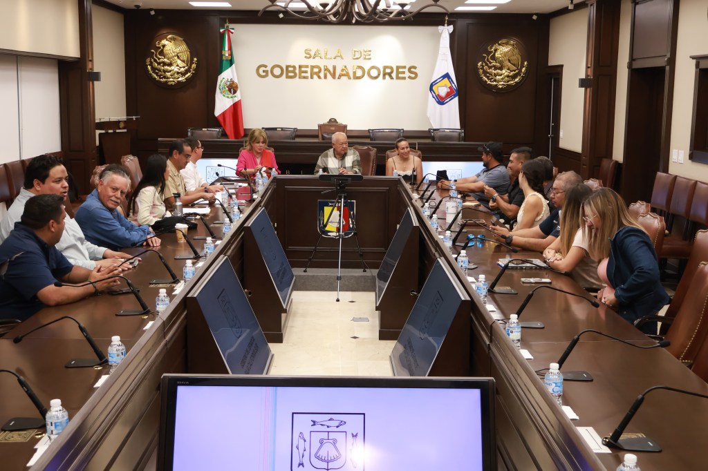 Respalda Víctor Castro, iniciativa sobre el plan de manejo para avistamiento de&nbsp;orcas