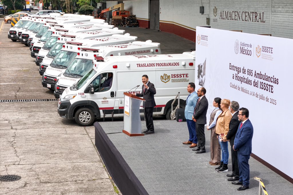 Renueva Martí Batres todas las ambulancias del ISSSTE; 695 nuevas unidades darán&nbsp;servicio