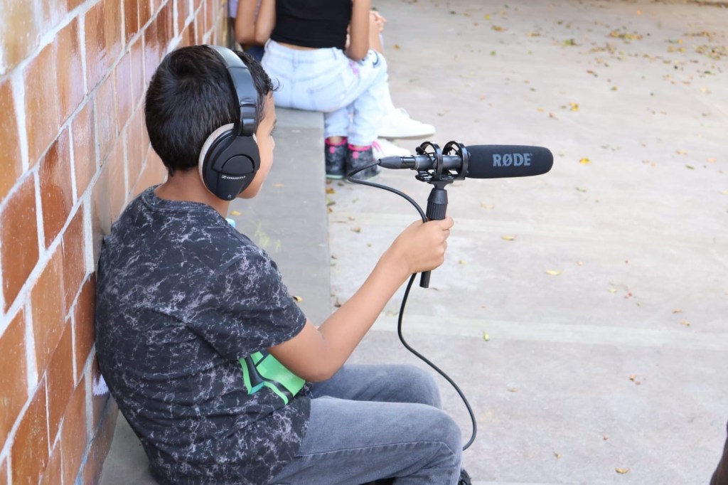 CINEMA AL BARRIO, UN ESPACIO DE JUEGO Y CREACIÓN PARA EXPLORAR EL MUNDO&nbsp;AUDIOVISUAL