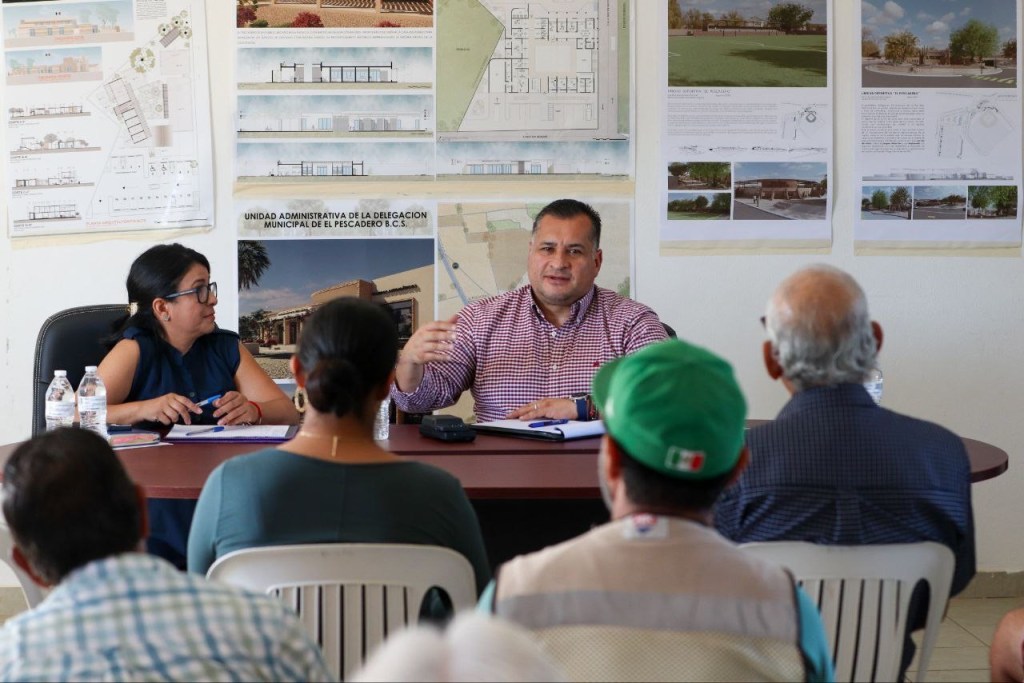 Saúl González atiende planteamientos ciudadanos en delegaciones del sur de La&nbsp;Paz