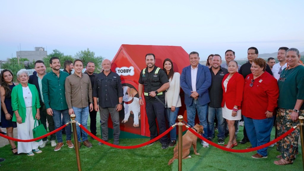 Autoridades municipales colocan laprimera piedra del Centro de Atención y Bienestar Animal&nbsp;CABA&nbsp;en San José del&nbsp;Cabo