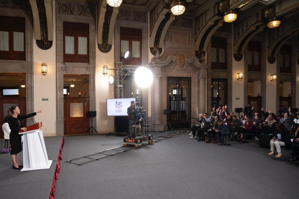 ¿Cómo sierra Pemex y la deuda este&nbsp;2025?