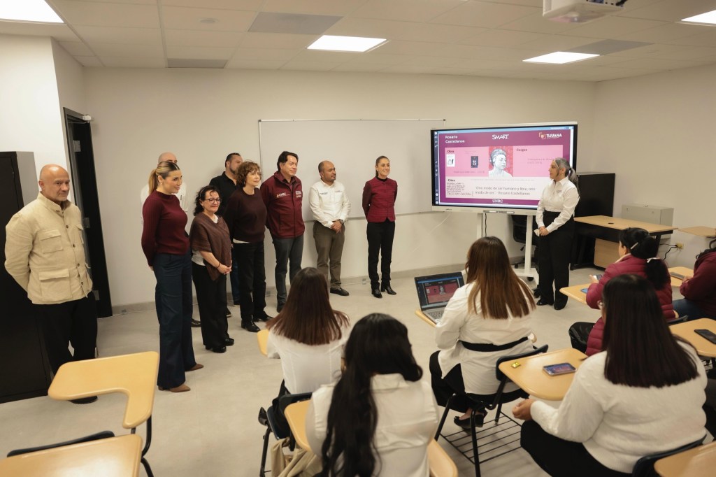 Por fortuna, México tiene a la Presidenta de la educación
