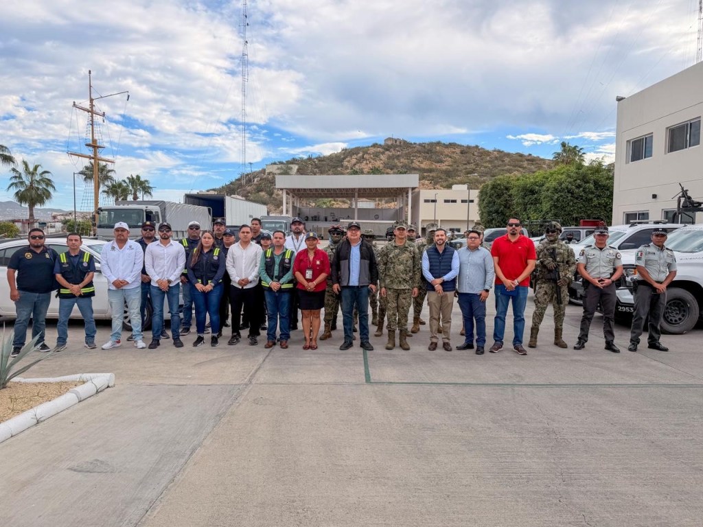 Encabezan&nbsp;autoridades municipales&nbsp;operativo de supervisión en la Marina de Cabo San&nbsp;Lucas