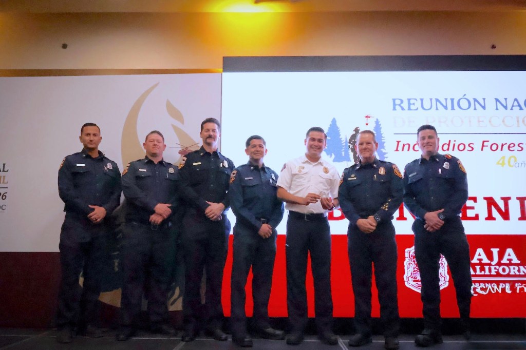 Bomberos Josefinos&nbsp;y CAL FIRE impulsan capacitación binacional en combate de incendios&nbsp;forestales