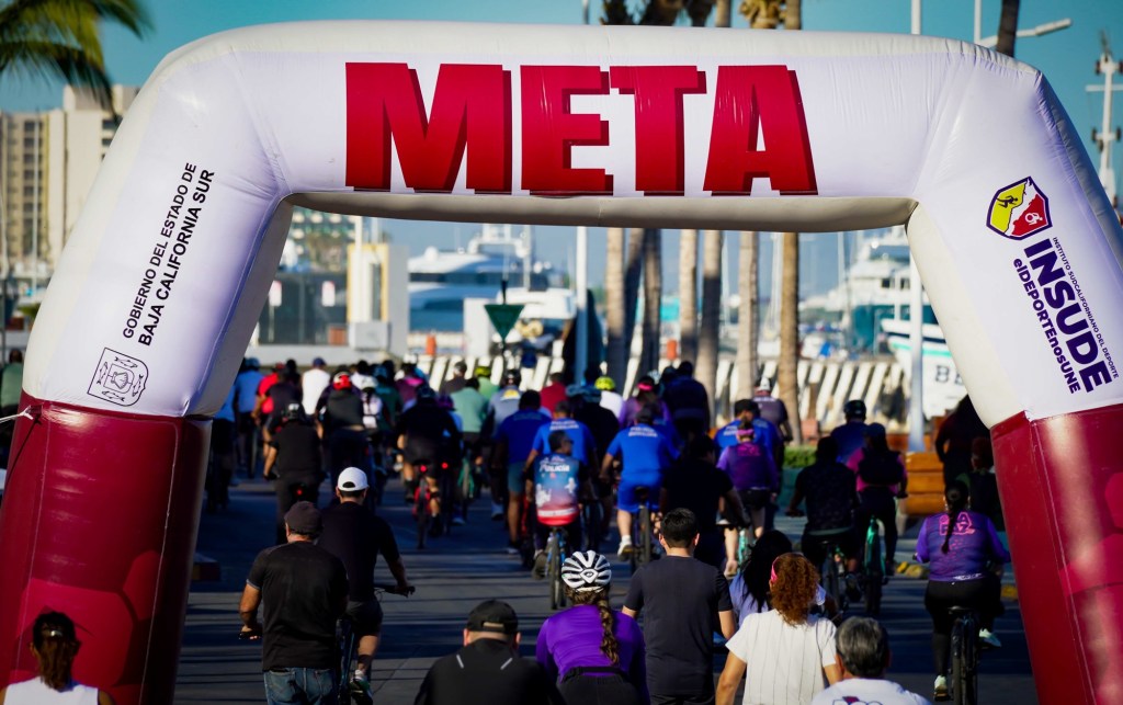 Rodada por la Paz reúne a 350 participantes y promueve convivencia comunitaria en La Paz