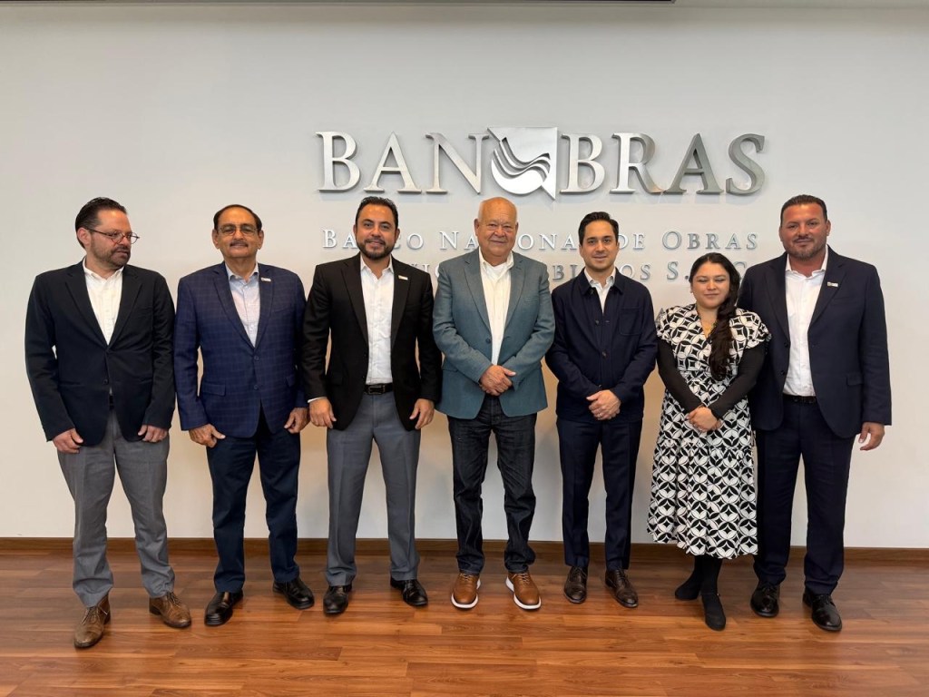 Gobernador VMCC impulsa proyectos estratégicos de infraestructura y agua para Baja California&nbsp;Sur